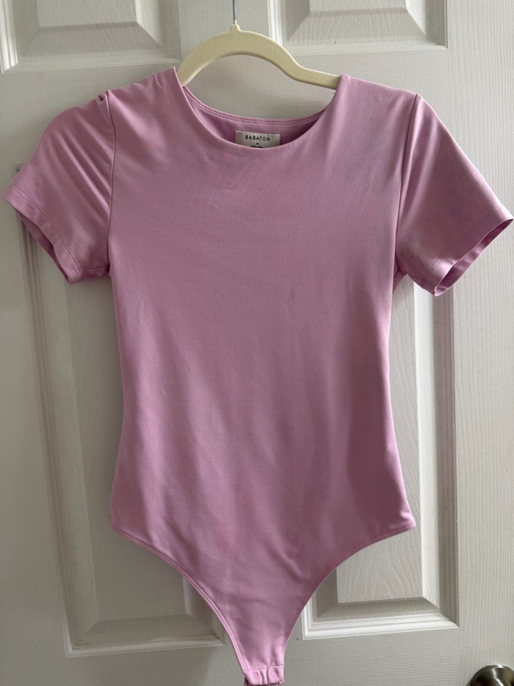 Aritzia Babaton Pink Short Sleeve Bodysuit Medium M